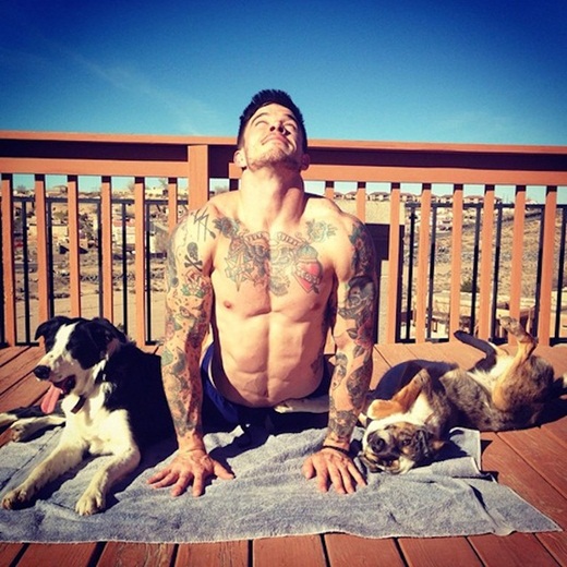 Hot Dudes With Dogs Hot Dudes With Dogs