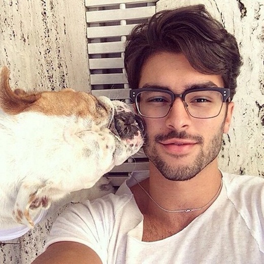 Hot Dudes With Dogs Hot Dudes With Dogs