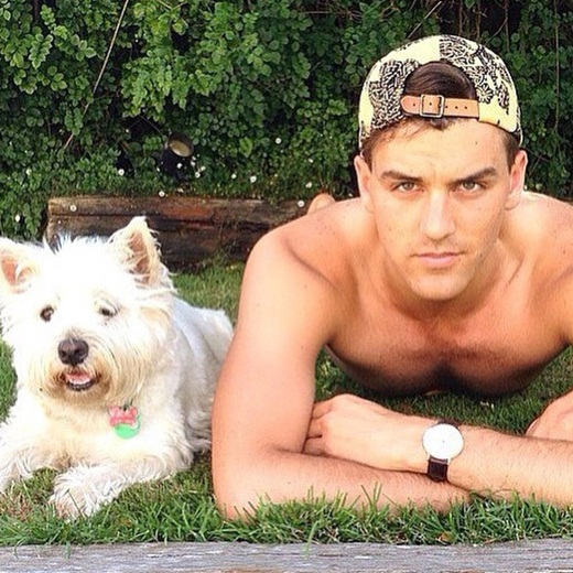 Hot Dudes With Dogs Hot Dudes With Dogs