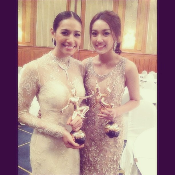 นุ่น ศิรพันธ์-ณเดชน์ ซิวดารายอดเยี่ยม ขุนศึก คว้าละครยอดเยี่ยม รางวัลนาฏราช 2555