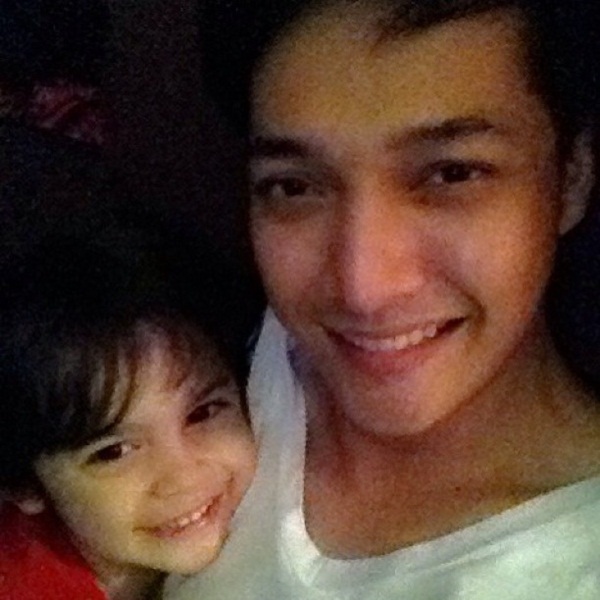 อัพเดทภาพ น้องอาร์ตี้ ลูกชาย อาร์ต พลังธรรม วัยกำลังซน