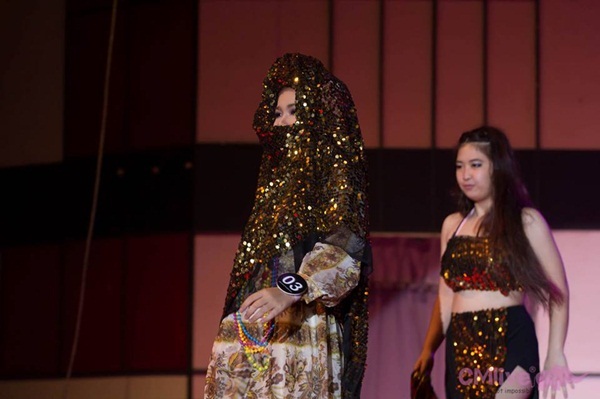 ประมวลภาพการประกวด ดาว เดือน มหาวิทยาลัยเชียงใหม่ 2556