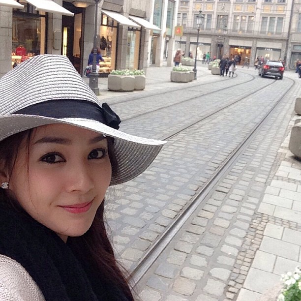 โฟร์ ศกลรัตน์ เที่ยวยุโรปกับครอบครัว ในแบบอบอุ่น