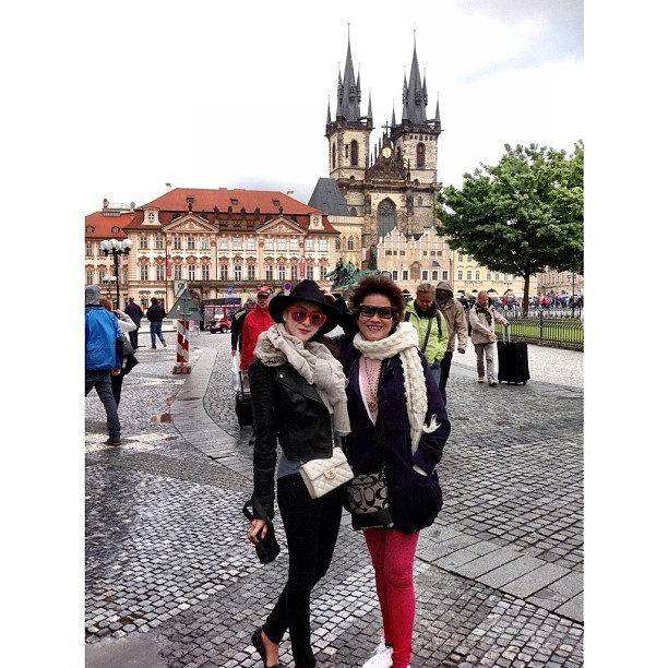 โฟร์ ศกลรัตน์ เที่ยวยุโรปกับครอบครัว ในแบบอบอุ่น