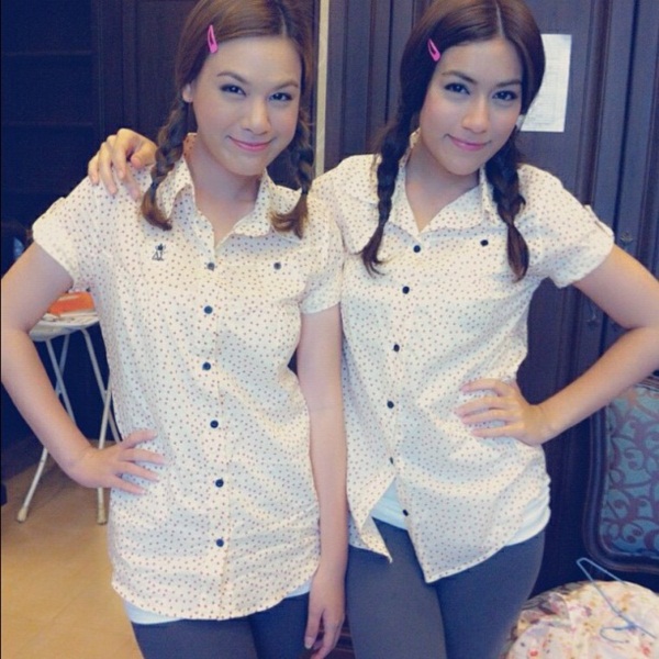 ภาพเบื้องหลัง ปัญญาชนก้นครัว ฮา ๆ ปนน่ารัก