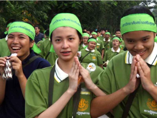 แม่โจ้ จัดงานเดิน-วิ่งการกุศลแม่โจ้-สันทราย 2555