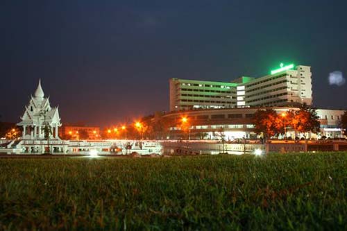 คณะวิทยาศาสตร์การแพทย์ มหาวิทยาลัยนเรศวร