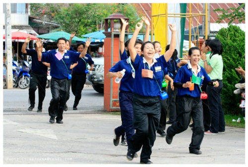 แม่โจ้ จัดงานเดิน-วิ่งการกุศลแม่โจ้-สันทราย 2555