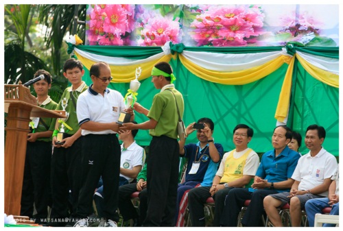 แม่โจ้ จัดงานเดิน-วิ่งการกุศลแม่โจ้-สันทราย 2555