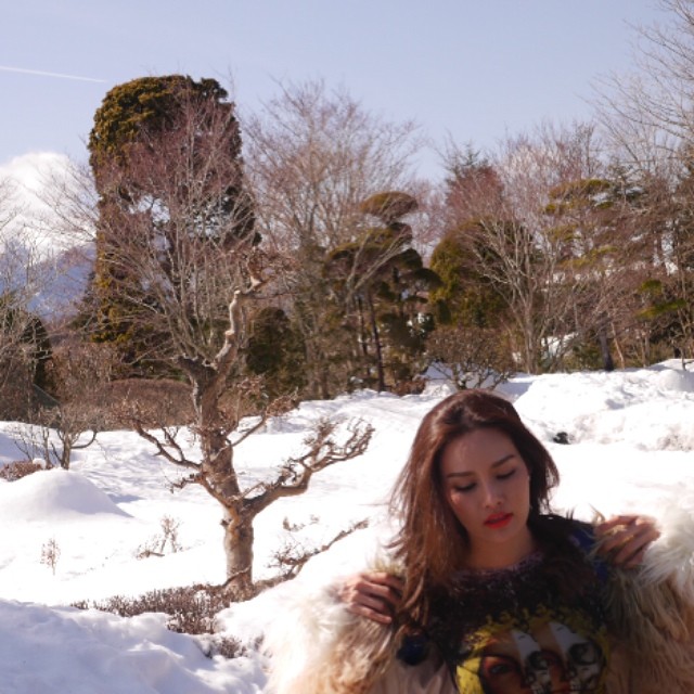 หญิง รฐา - น้อย โพธิ์งาม ญี่ปุ่น หญิง รฐา - น้อย โพธิ์งาม ญี่ปุ่น