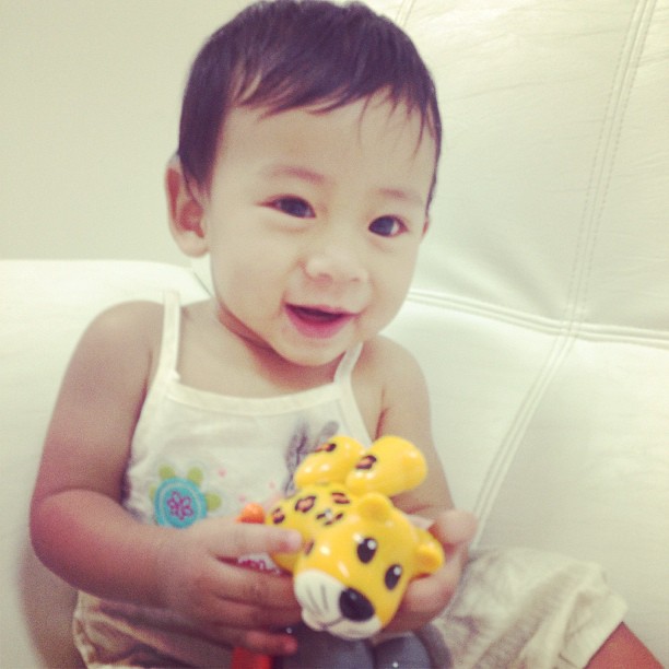 น้องยี่หวา - น้องยูจิน