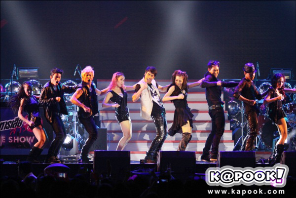 คอนเสิร์ต 3 ทหารเสือสาว limited edition live show จัดหนักความสนุก