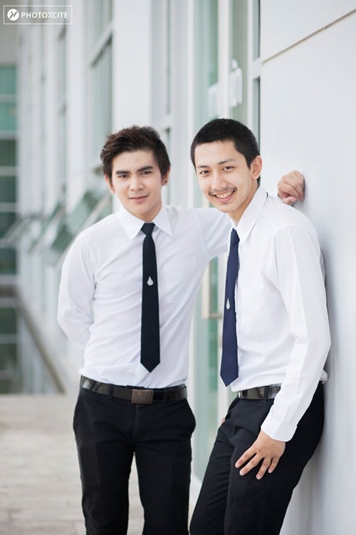 เผยโฉม หนุ่มหล่อ สาวสวย ผู้นำเชียร์ ม.อ. 57 เผยโฉม หนุ่มหล่อ สาวสวย ผู้นำเชียร์ ม.อ. 57