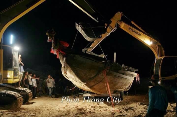 ขุดเจอเรือสำเภาโบราณขนาดใหญ่ คอหวยไม่พลาด ขุดเจอเรือสำเภาโบราณขนาดใหญ่ คอหวยไม่พลาด