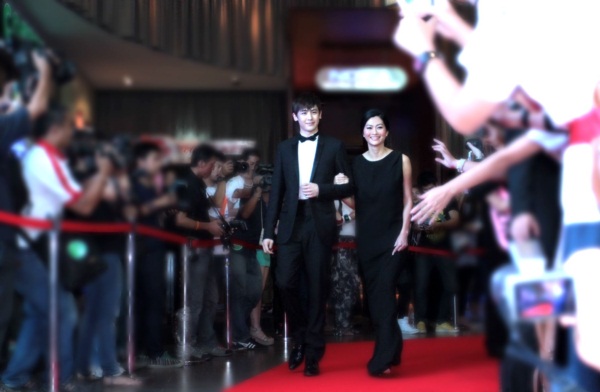 ชมภาพ...GTH ขนดาราร่วมหนัง รัก 7 ปี ดี 7 หน