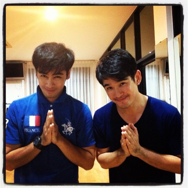 ชมเบื้องหลังอย่างรั่ว ลิฟต์-ออย แฮปปี้ ปาร์ตี้ คอนเสิร์ต