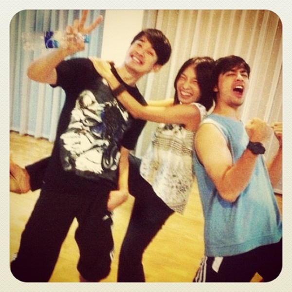 ชมเบื้องหลังอย่างรั่ว ลิฟต์-ออย แฮปปี้ ปาร์ตี้ คอนเสิร์ต