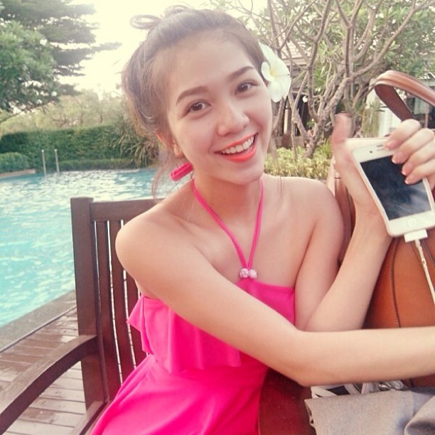 จูน สตอเบอรี่ชีสเค้ก เป็นแฟน โป๊ป ธนวรรธน์