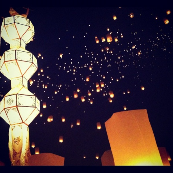 เก็บตกบรรยากาศลอยกระทง ณ ธุดงคสถานล้านนา