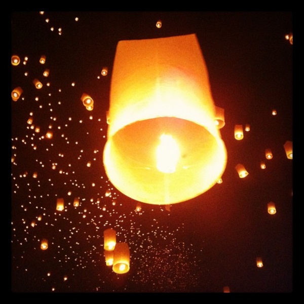 เก็บตกบรรยากาศลอยกระทง ณ ธุดงคสถานล้านนา