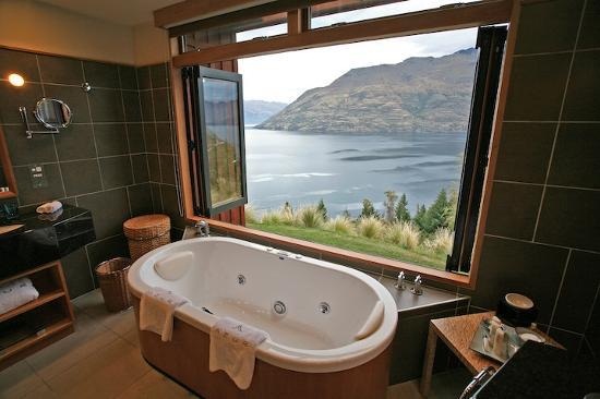 มาดู 10 อันดับ ห้องน้ำโรงแรมหรูที่มีวิวสวยงามที่สุดในโลก