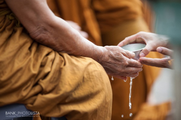อิ่มเอมใจ...ภาพรอยยิ้มแห่งความสุข ในงานสรงน้ำพระ วัดป่าสุคะโต