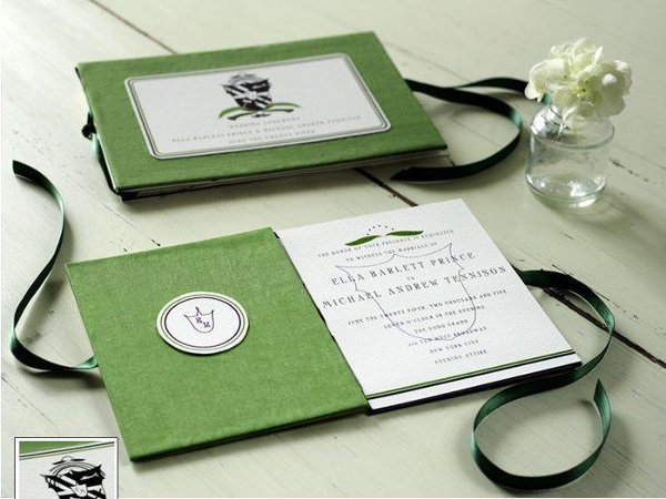 การ์ดแต่งงานหลากแบบ ลวดลายแปลกใหม่