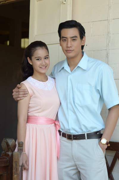 น้องการ์ตูน กิ่งกาญจน์ มีสุข