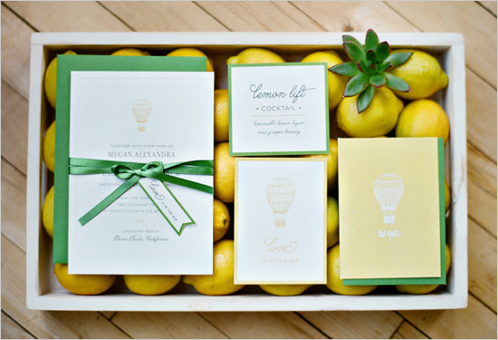การ์ดแต่งงานหลากแบบ ลวดลายแปลกใหม่