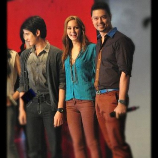 มาริโอ้ โกอินเตอร์ ประกบ เลห์ตัน มีสเตอร์ จาก Gossip Girl