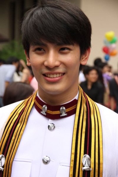 ยินดีด้วยจ้า... สน ยุกต์ รับปริญญา วิศวะ จุฬาฯ