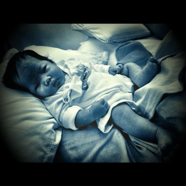 น่ารักอ่ะ! น้องนาวา ลูกสาวอ้อม พิยดา ในวัย 2 เดือน