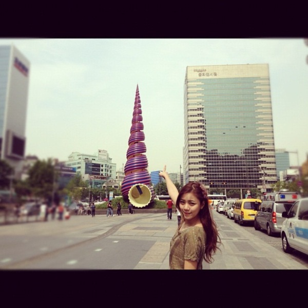 ตามไปดู เพชรจ้า-นิวเคลียร์ ควงคู่สวีตที่เกาหลี