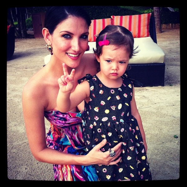 ซินดี้ สิรินยา กับอีกหนึ่งบทบาท ในฐานะเเม่