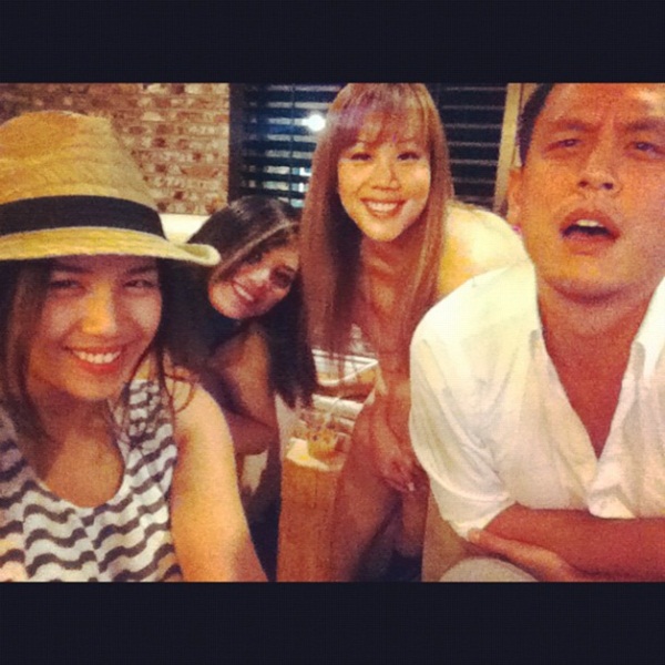 หวานอ่ะ! แคล แคลอรีน นักร้องสุดเปรี้ยว สวีตกับแฟนหนุ่มหุ่นล่ำ