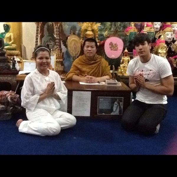 ครอบครัวสุขสันต์...ณเดชน์กับคุณแม่แก้ว น่ารักมาก