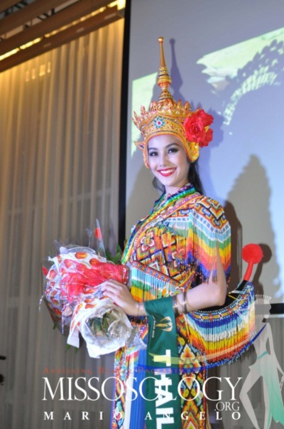 น้องมายด์ คว้าเหรียญทองชุดประจำชาติ Miss Earth 2012