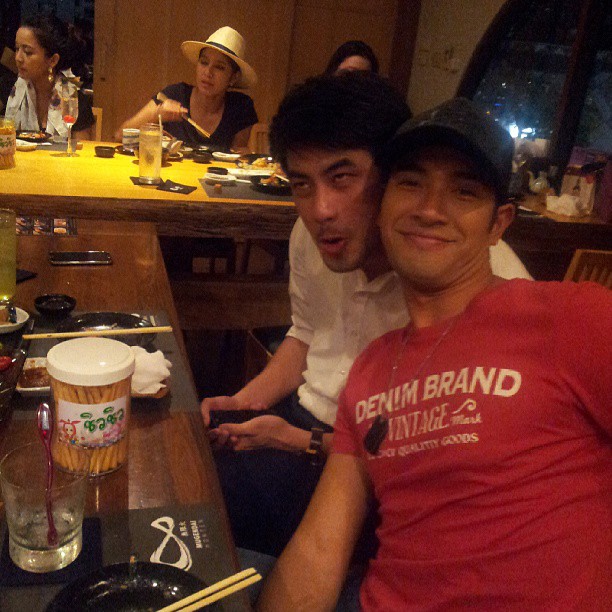 ปาร์ตี้เฮฮา รวมซุป\'ตาร์ดาราช่อง 3 ปาร์ตี้เฮฮา รวมซุป\'ตาร์ดาราช่อง 3