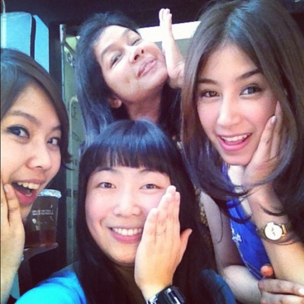นั่นแน่! ภูผา โพสต์รูปส่ง มิ้นต์ ไปเกาหลี