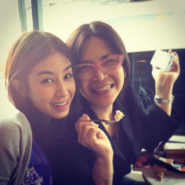 นั่นแน่! ภูผา โพสต์รูปส่ง มิ้นต์ ไปเกาหลี