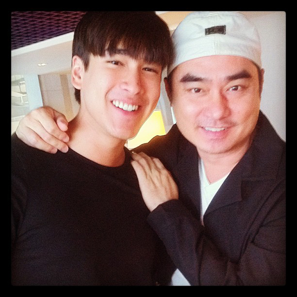 ณเดชน์โชว์หุ่นล่ำ ถ่ายแฟชั่นที่โอมาน