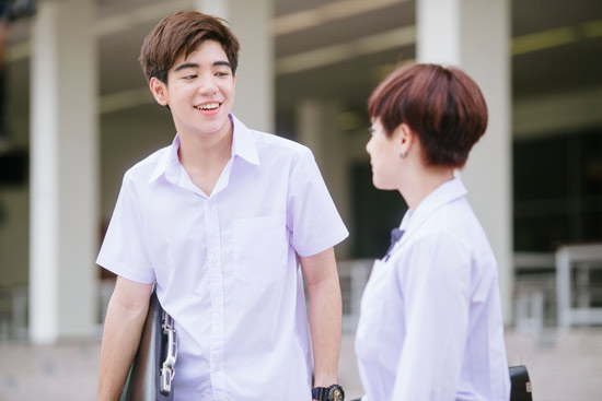 พาเคลิ้ม หญิงรักหญิง MV มีสิทธิ์เจ็บถึงเมื่อไหร่ ฟินกับ เฟย์ ฟาง แก้ว พาเคลิ้ม หญิงรักหญิง MV มีสิทธิ์เจ็บถึงเมื่อไหร่ ฟินกับ เฟย์ ฟาง แก้ว