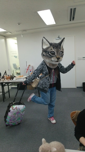 ทาสแมวชอบไหม หัวแมวยักษ์สุดเรียล เปลี่ยนคนเป็นมนุษย์แมวหัวโต ! ทาสแมวชอบไหม หัวแมวยักษ์สุดเรียล เปลี่ยนคนเป็นมนุษย์แมวหัวโต !
