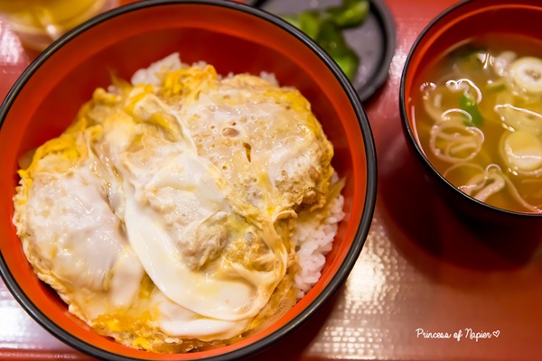 ตะลุยกินในโตเกียว อาหารคาวหวานมาครบเลย ตะลุยกินในโตเกียว อาหารคาวหวานมาครบเลย