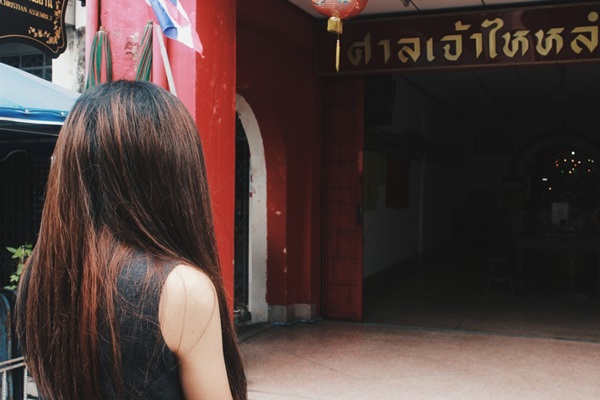 เที่ยวเกาะไม้ท่อน ล่องเรือยอร์ช ใช้ชีวิตชิล ๆ กลางทะเล เที่ยวเกาะไม้ท่อน ล่องเรือยอร์ช ใช้ชีวิตชิล ๆ กลางทะเล