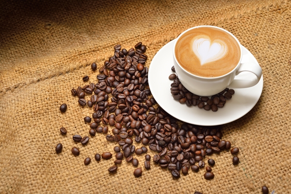 7 ข้อที่คอกาแฟต้องจำ ดื่มแบบไหนให้ผลเสียน้อยที่สุด 7 ข้อที่คอกาแฟต้องจำ ดื่มแบบไหนให้ผลเสียน้อยที่สุด