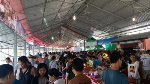 ตลาดน้ำวัดพระยาสุเรนทร์ ตลาดสุดอินเทรนด์แห่งใหม่ของคนกรุง ตลาดน้ำวัดพระยาสุเรนทร์ ตลาดสุดอินเทรนด์แห่งใหม่ของคนกรุง