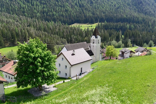 ไปนั่ง Glacier Express รถด่วนขบวนที่ช้าที่สุดในโลกกัน ไปนั่ง Glacier Express รถด่วนขบวนที่ช้าที่สุดในโลกกัน