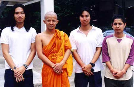 รำลึก 13 ปี การจากไปของ โจ้ วงพอส รำลึก 13 ปี การจากไปของ โจ้ วงพอส