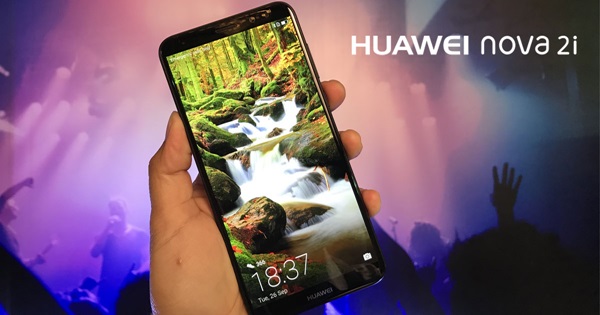 Huawei nova 2i